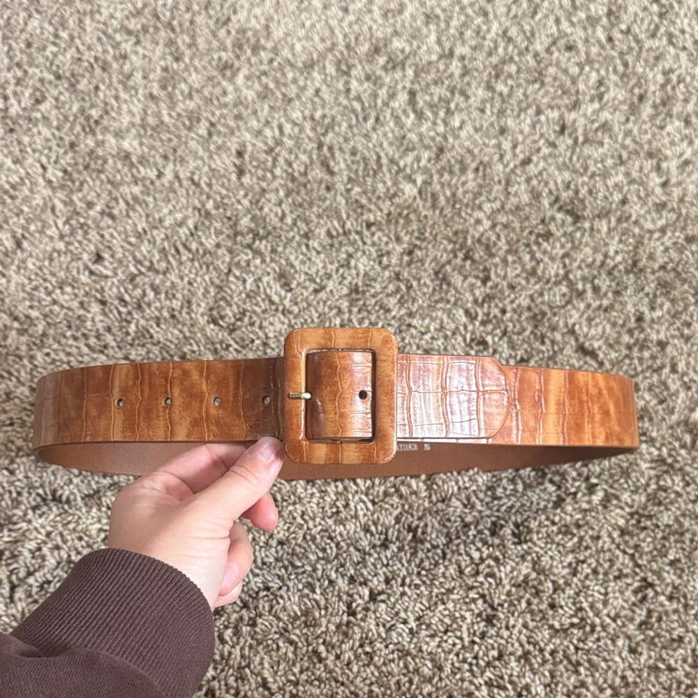 Brown Croc-Embossed Belt